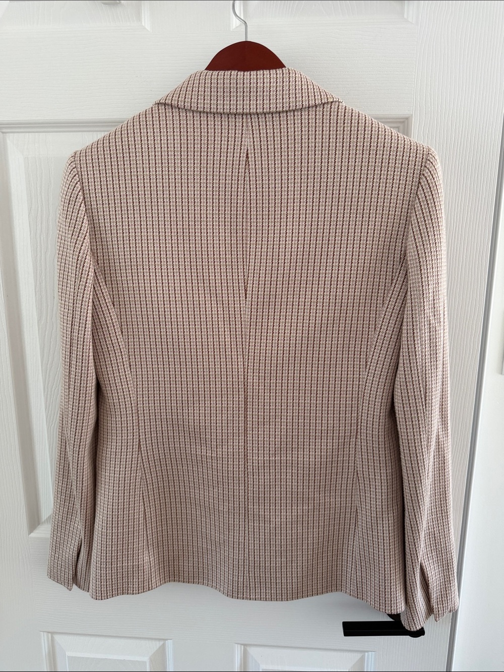 THEORY Staple Blazer In Check Print - Picture 10 of 11